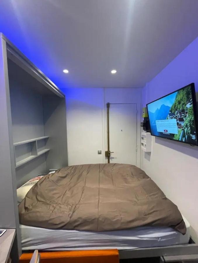Chambre Proche Arc De Triomphe Париж Екстериор снимка