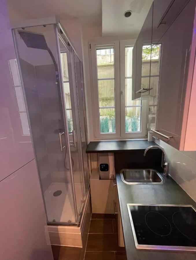 Chambre Proche Arc De Triomphe Париж Екстериор снимка